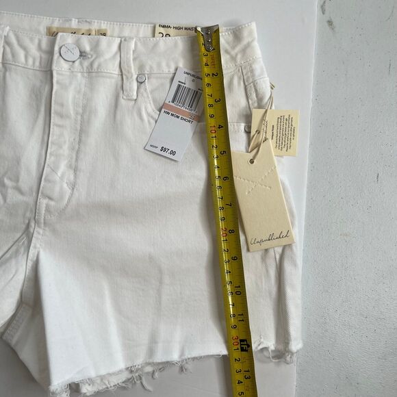 NWT Women’s Unpublished Emma Short White Size 28 #346 - Picture 9 of 12